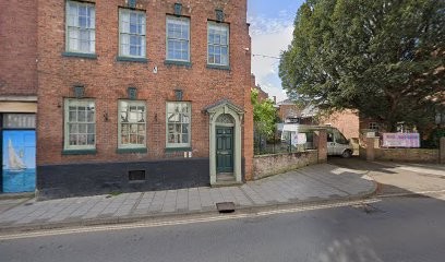 SARAH TENANT-FLOWERS, Florist in Tewkesbury