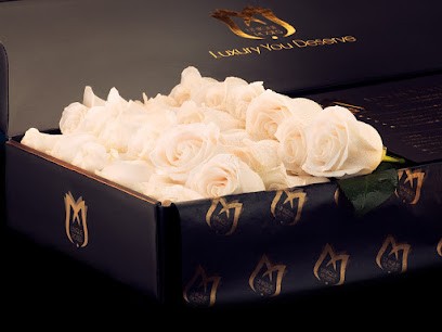 🌹 Unique Roses 🌹 Luxury Roses in Signature Boxes Delivery UK Nationwide 🇬🇧 Online, Florist in Birmingham
