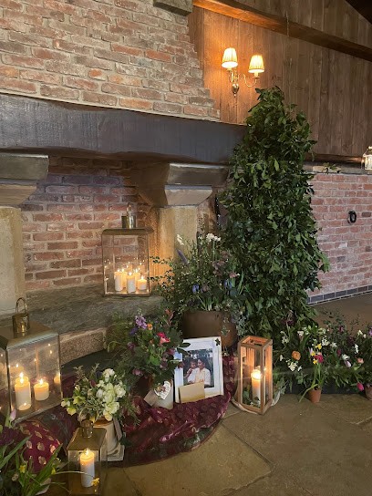 Sutton Lodge Flowers and Floristry, Florist in Leicester