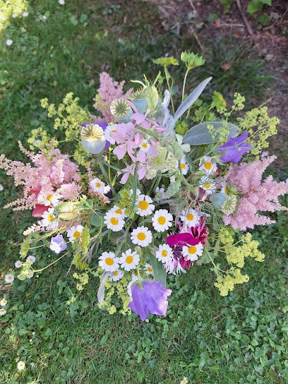 Flowers by Wild gardener, Florist in Sevenoaks