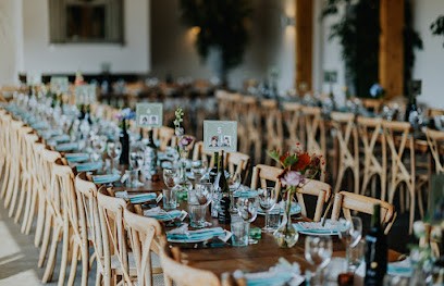 Nicole’s Flower Barn, Florist in Tamworth