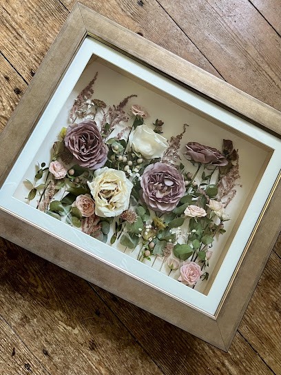 Bouquets and Blooms Flower Frames, Florist in Beaworthy