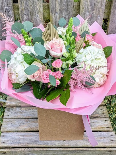 Ruth Bowers Flowers, Florist in Manchester