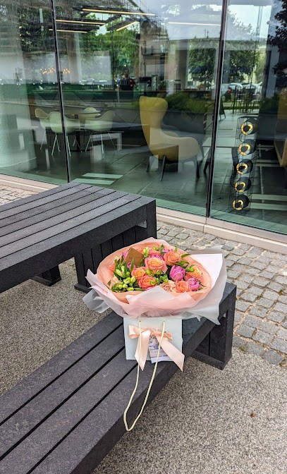 Lapeony Flower Boutique, Florist in Birmingham