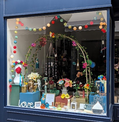 ArloArts, Florist in Bedford