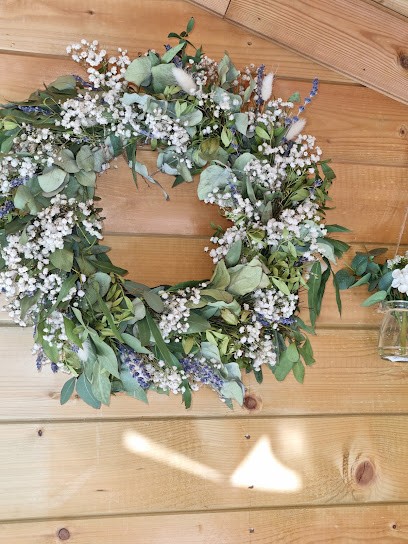 Handtied, Florist in Wakefield