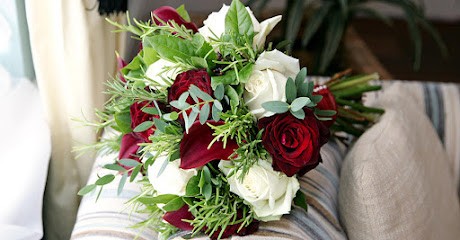 Flowers At Tiffanys, Florist in Southsea