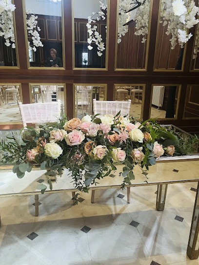 Lisa Flowers Floral Design, Florist in Solihull