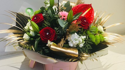 Say It With Flowers Florist, Florist in Saint Helens