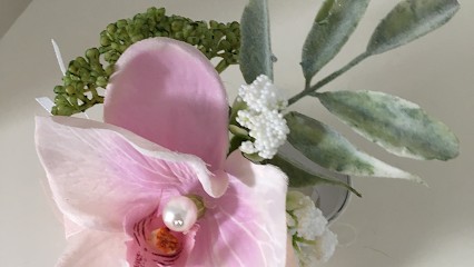 Chic Florals, Florist in Hamilton