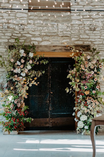 Wild Thoughts Floristry, Florist in Swindon