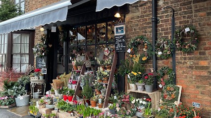 Keepsakes of Yaxley, Florist in Peterborough