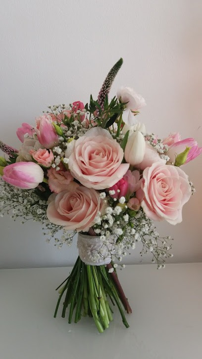 Thistle Flowers, Florist in Hamilton