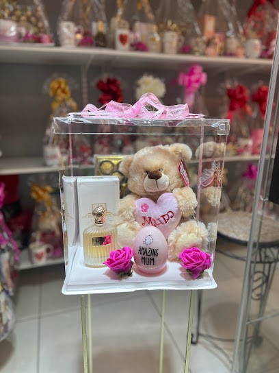 The Floral Spot Luton, Florist in Luton