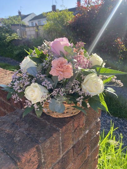 Blooms and Blossoms, Florist in Worksop