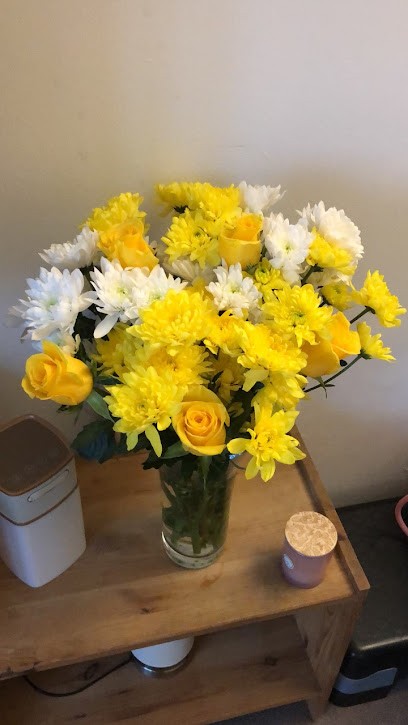 Flowersdelivery4u, Florist in Southall
