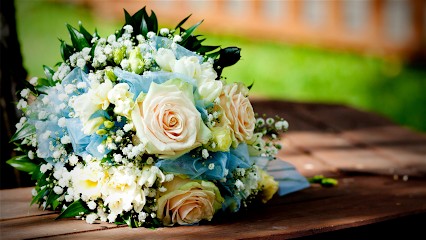 Exhibits Florists - Florists In Newcastle Under Lyme, Florist in Newcastle