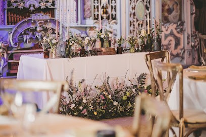 White & Winsome, Florist in Gravesend