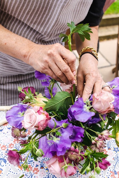 Honeysuckle Flowers, Florist in Braintree