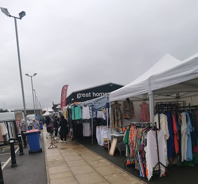 MERRYWEATHER FLOWERS at Greatie Saturday Market, Florist in Liverpool