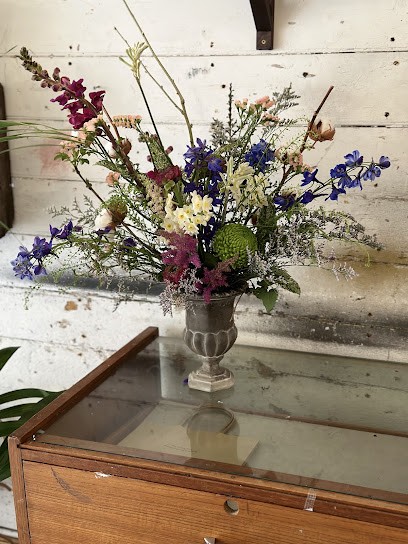Flowers By The Potting Shed, Florist in Oxted