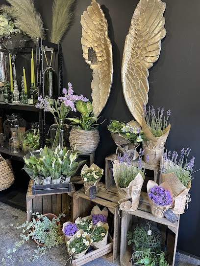 Dillys Florist, Florist in Maldon