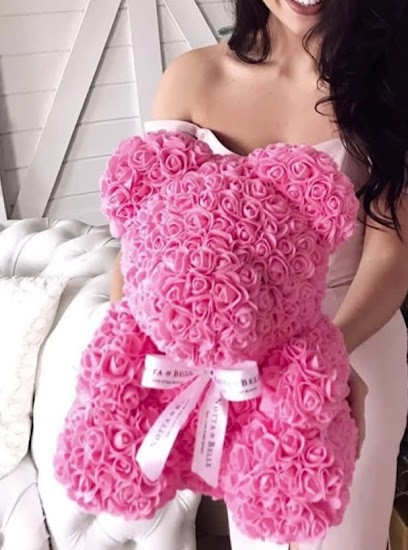 Beaus Creations Professional Florists, Florist in Coalville